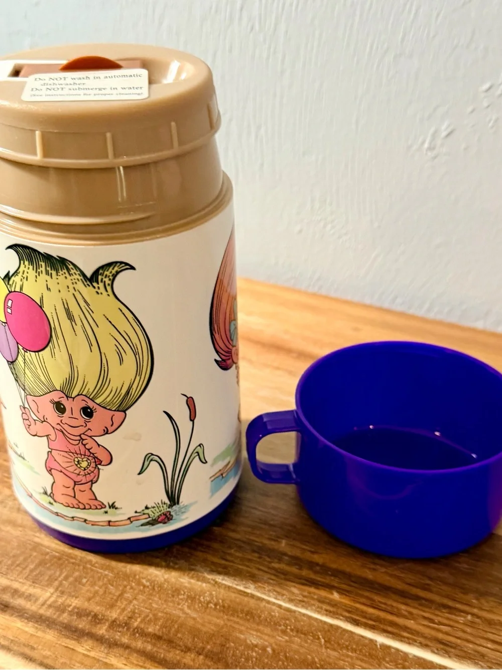 Unused Purple-Top Troll Thermos with Illustrated Troll Design - Picture 5 of 9